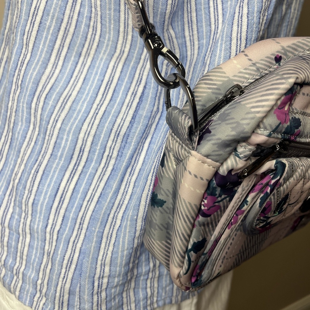 LUG Switch Floral Plaid Crossbody Bag Convertible Strap RFID Travel - Picture 4 of 16